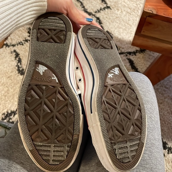 Converse all star tennis shoes size 7 - Picture 16 of 16